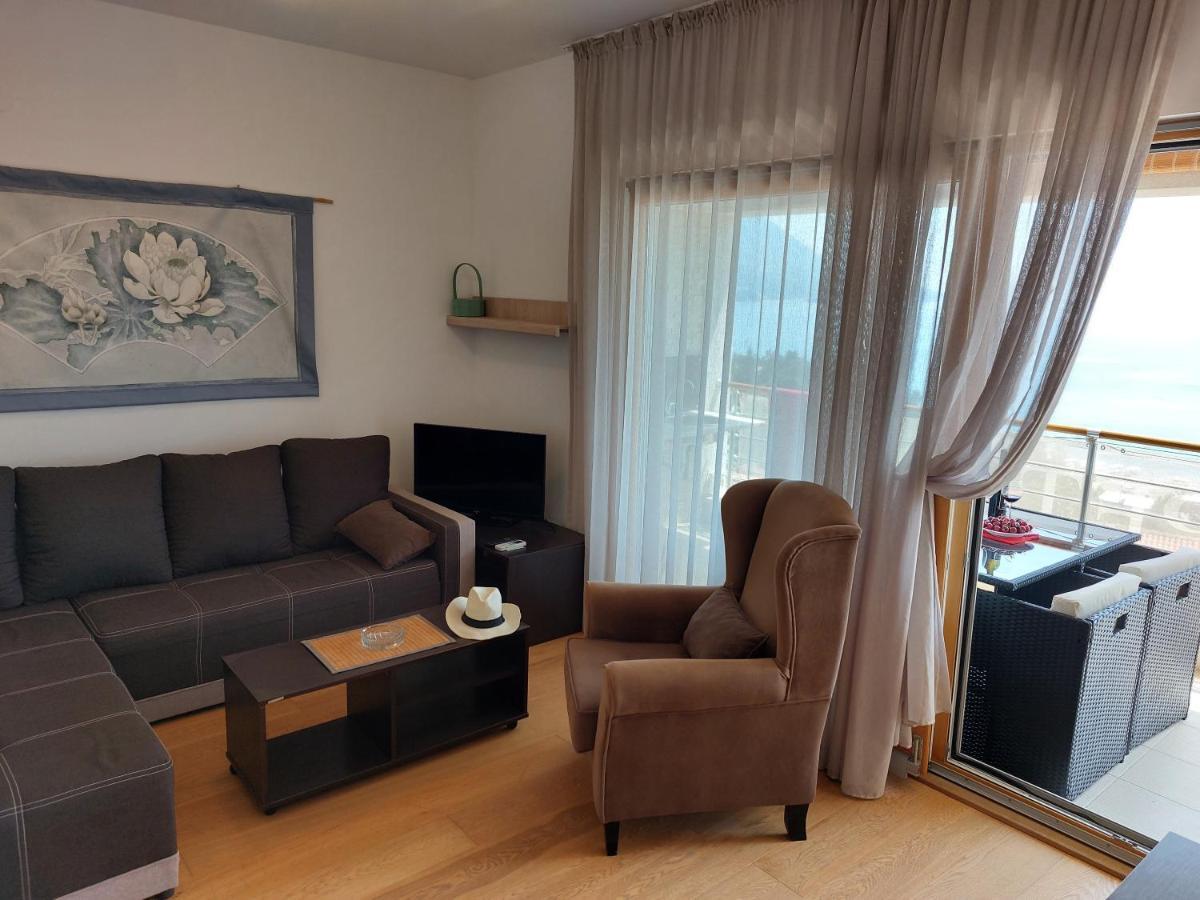 Apartment-Hotel Vila Petrovic-Becici บุดวา ภายนอก รูปภาพ