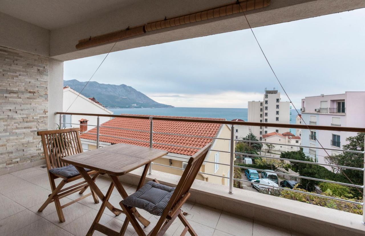 Apartment-Hotel Vila Petrovic-Becici บุดวา ภายนอก รูปภาพ