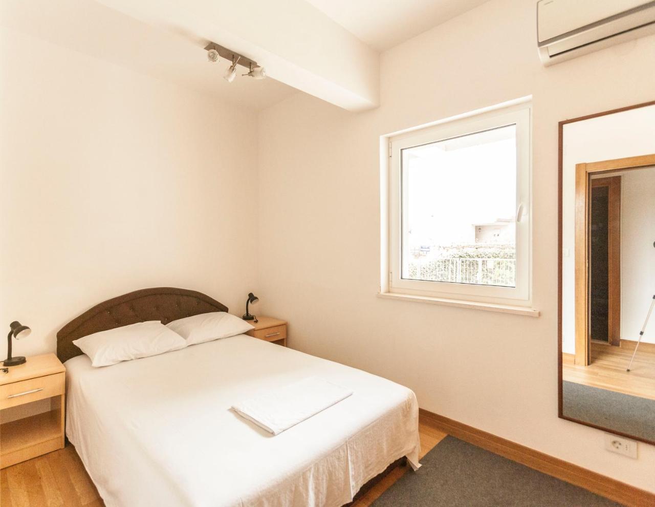Apartment-Hotel Vila Petrovic-Becici บุดวา ภายนอก รูปภาพ
