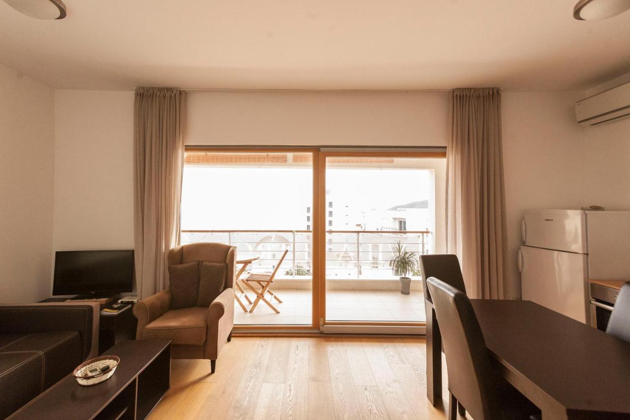 Apartment-Hotel Vila Petrovic-Becici บุดวา ภายนอก รูปภาพ